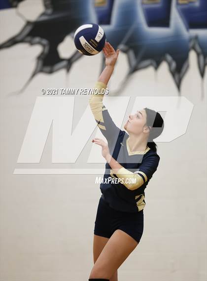 Thumbnail 3 in Olney vs Perrin-Whitt photogallery.