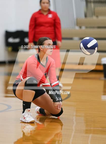 Thumbnail 3 in Olney vs Perrin-Whitt photogallery.