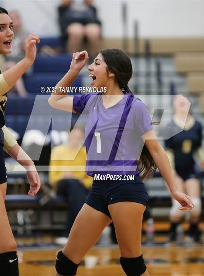 Thumbnail 3 in Olney vs Perrin-Whitt photogallery.