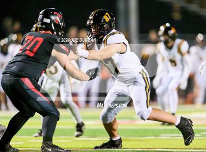 Thumbnail 2 in San Clemente vs Newbury Park (CIF SS D2 Quarter Final) photogallery.