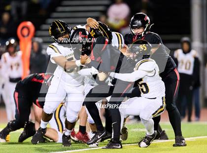 Thumbnail 2 in San Clemente vs Newbury Park (CIF SS D2 Quarter Final) photogallery.