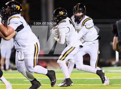 Thumbnail 2 in San Clemente vs Newbury Park (CIF SS D2 Quarter Final) photogallery.