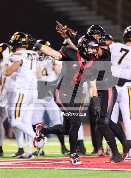 Thumbnail 1 in San Clemente vs Newbury Park (CIF SS D2 Quarter Final) photogallery.