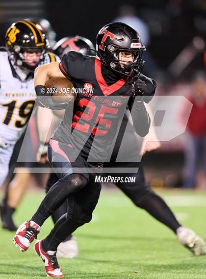 Thumbnail 2 in San Clemente vs Newbury Park (CIF SS D2 Quarter Final) photogallery.