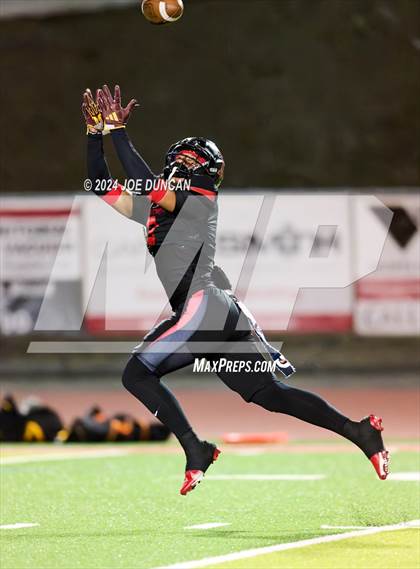 Thumbnail 3 in San Clemente vs Newbury Park (CIF SS D2 Quarter Final) photogallery.