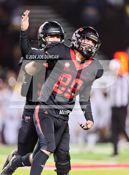 Thumbnail 1 in San Clemente vs Newbury Park (CIF SS D2 Quarter Final) photogallery.