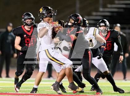 Thumbnail 3 in San Clemente vs Newbury Park (CIF SS D2 Quarter Final) photogallery.