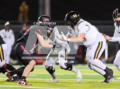 Thumbnail 3 in San Clemente vs Newbury Park (CIF SS D2 Quarter Final) photogallery.