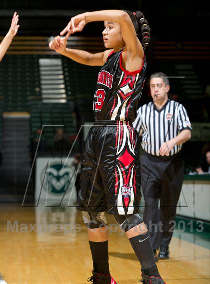 Thumbnail 1 in Denver Science & Tech Stapleton vs. Holy Family (CHSAA 3A Final Four) photogallery.
