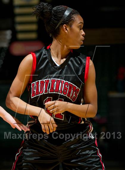 Thumbnail 1 in Denver Science & Tech Stapleton vs. Holy Family (CHSAA 3A Final Four) photogallery.