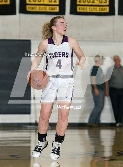 Thumbnail 3 in Durham vs. Portola (CIF Northern Section D5 Final) photogallery.