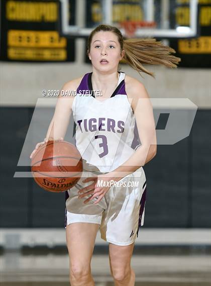 Thumbnail 2 in Durham vs. Portola (CIF Northern Section D5 Final) photogallery.