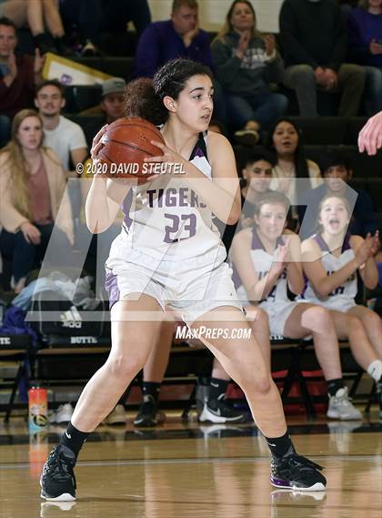 Thumbnail 3 in Durham vs. Portola (CIF Northern Section D5 Final) photogallery.