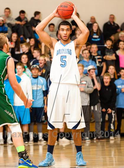 Thumbnail 3 in Pine Creek @ Ralston Valley (CHSAA 5A First Round) photogallery.
