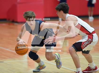 Thumbnail 1 in Shiloh Christian @ Farmington photogallery.
