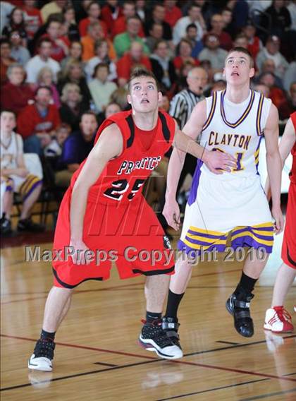 Thumbnail 1 in Prentice vs. Clayton (D4 Sectional Final) photogallery.