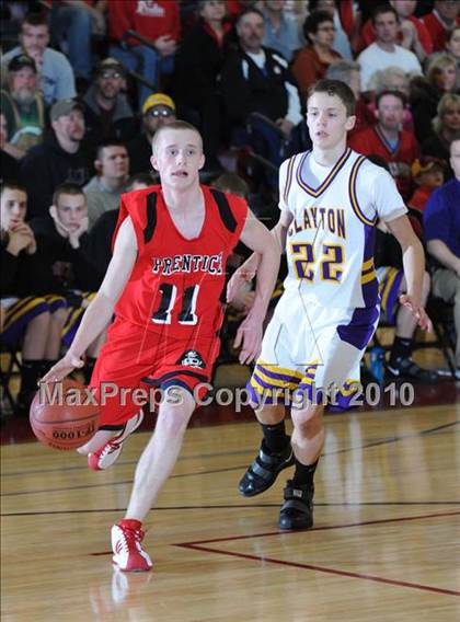 Thumbnail 2 in Prentice vs. Clayton (D4 Sectional Final) photogallery.