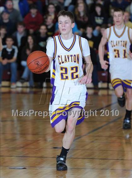 Thumbnail 1 in Prentice vs. Clayton (D4 Sectional Final) photogallery.