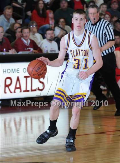 Thumbnail 1 in Prentice vs. Clayton (D4 Sectional Final) photogallery.