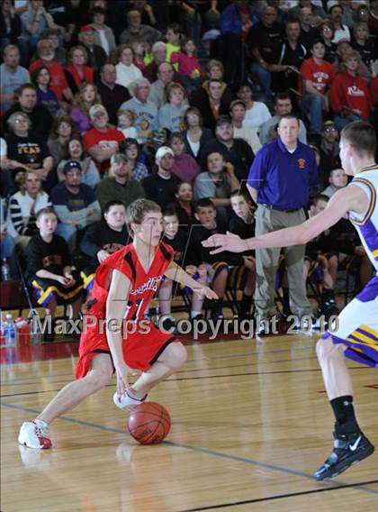 Thumbnail 3 in Prentice vs. Clayton (D4 Sectional Final) photogallery.