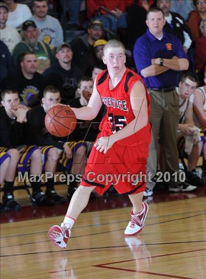 Thumbnail 3 in Prentice vs. Clayton (D4 Sectional Final) photogallery.