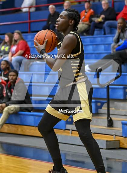Thumbnail 3 in Jeffersonville vs Warren Central (Phil Cox Memorial Holiday Tournament) photogallery.