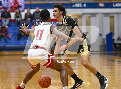 Thumbnail 1 in Jeffersonville vs Warren Central (Phil Cox Memorial Holiday Tournament) photogallery.