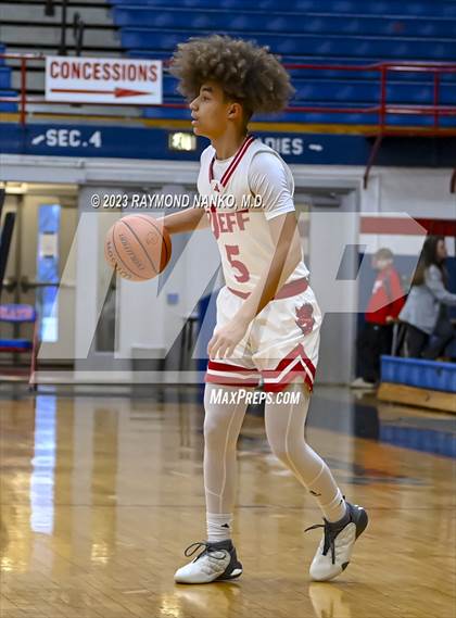 Thumbnail 2 in Jeffersonville vs Warren Central (Phil Cox Memorial Holiday Tournament) photogallery.