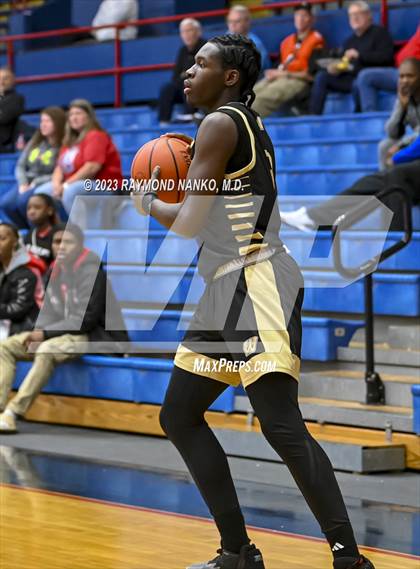 Thumbnail 1 in Jeffersonville vs Warren Central (Phil Cox Memorial Holiday Tournament) photogallery.