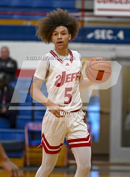 Thumbnail 2 in Jeffersonville vs Warren Central (Phil Cox Memorial Holiday Tournament) photogallery.