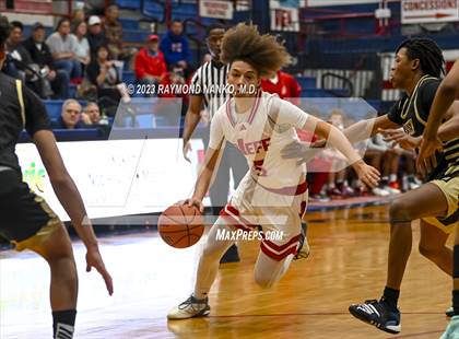Thumbnail 3 in Jeffersonville vs Warren Central (Phil Cox Memorial Holiday Tournament) photogallery.