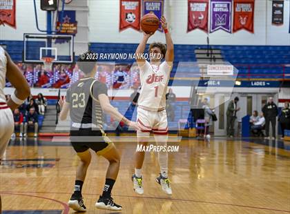 Thumbnail 2 in Jeffersonville vs Warren Central (Phil Cox Memorial Holiday Tournament) photogallery.