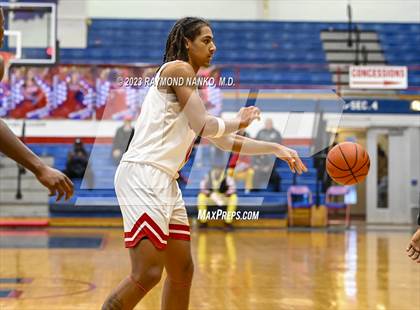 Thumbnail 1 in Jeffersonville vs Warren Central (Phil Cox Memorial Holiday Tournament) photogallery.