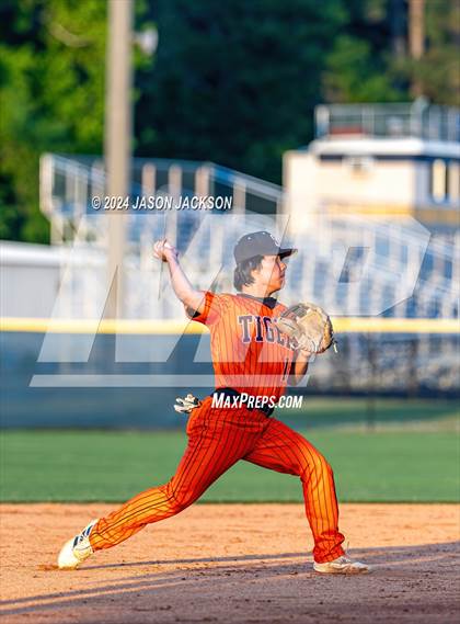 Thumbnail 2 in South View @ Cape Fear photogallery.