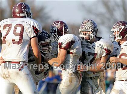 Thumbnail 2 in Unity @ Greenville (IHSA Class 3A Semifinal) photogallery.