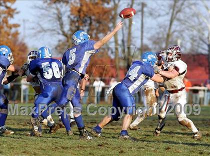 Thumbnail 2 in Unity @ Greenville (IHSA Class 3A Semifinal) photogallery.