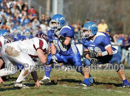 Thumbnail 2 in Unity @ Greenville (IHSA Class 3A Semifinal) photogallery.