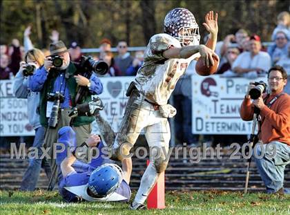 Thumbnail 3 in Unity @ Greenville (IHSA Class 3A Semifinal) photogallery.