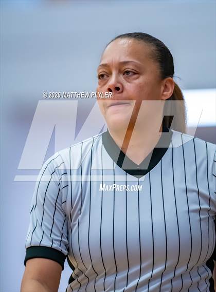 Thumbnail 3 in Mitchell vs Murphy (NCHSAA 1A Western Regional Final) photogallery.