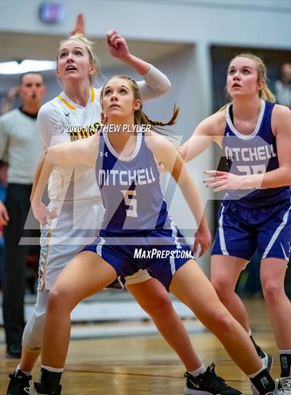 Thumbnail 3 in Mitchell vs Murphy (NCHSAA 1A Western Regional Final) photogallery.