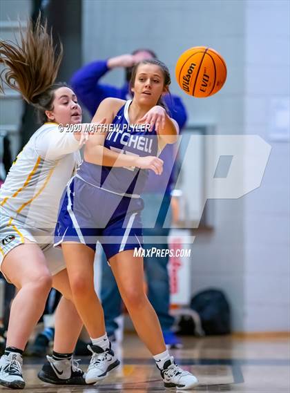 Thumbnail 2 in Mitchell vs Murphy (NCHSAA 1A Western Regional Final) photogallery.