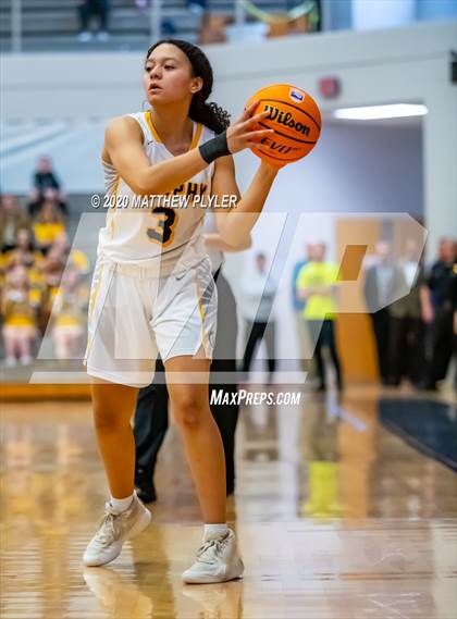 Thumbnail 2 in Mitchell vs Murphy (NCHSAA 1A Western Regional Final) photogallery.