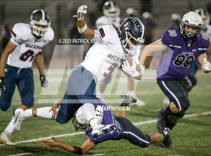 Thumbnail 2 in Beckman @ Portola photogallery.