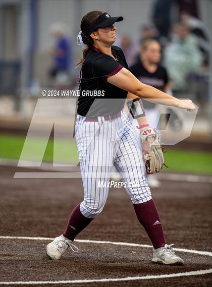 Thumbnail 3 in Whitehouse @ Hallsville photogallery.