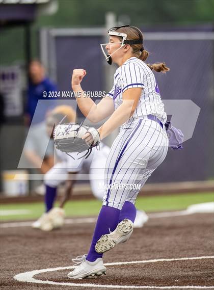 Thumbnail 3 in Whitehouse @ Hallsville photogallery.