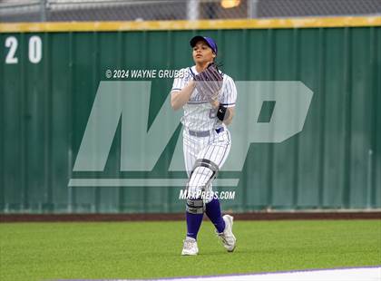 Thumbnail 3 in Whitehouse @ Hallsville photogallery.
