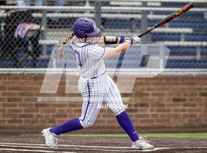 Thumbnail 3 in Whitehouse @ Hallsville photogallery.