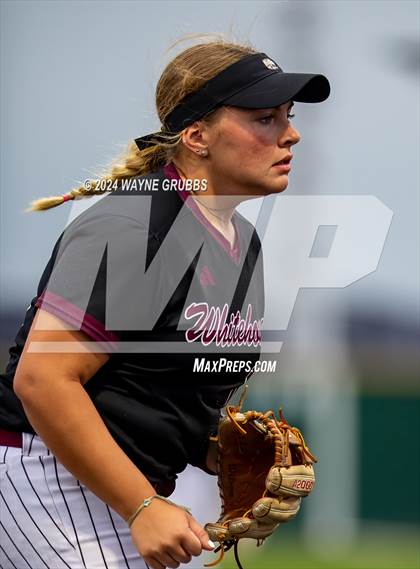 Thumbnail 1 in Whitehouse @ Hallsville photogallery.