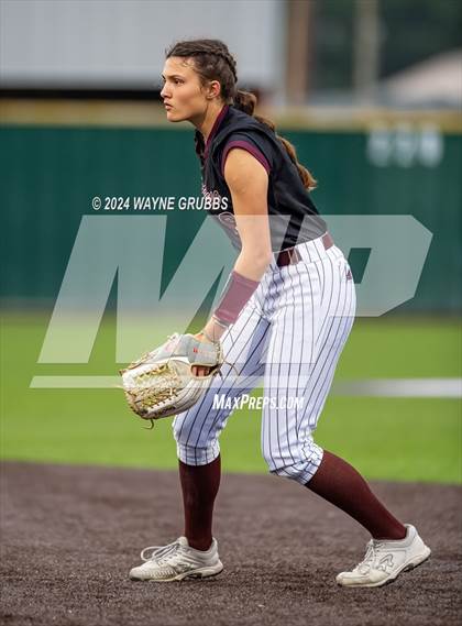 Thumbnail 1 in Whitehouse @ Hallsville photogallery.