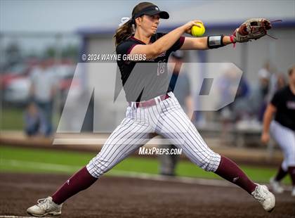 Thumbnail 3 in Whitehouse @ Hallsville photogallery.